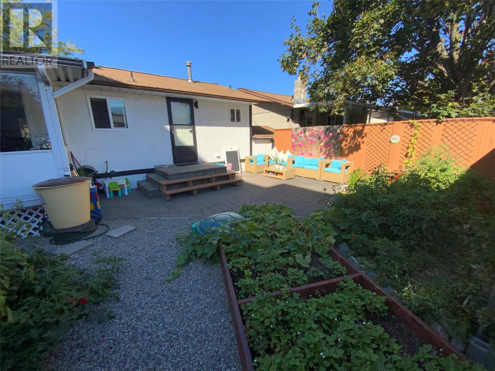 1712 Atkinson Street, Penticton, British Columbia  V2A 7M6 - Photo 16 - 10323384