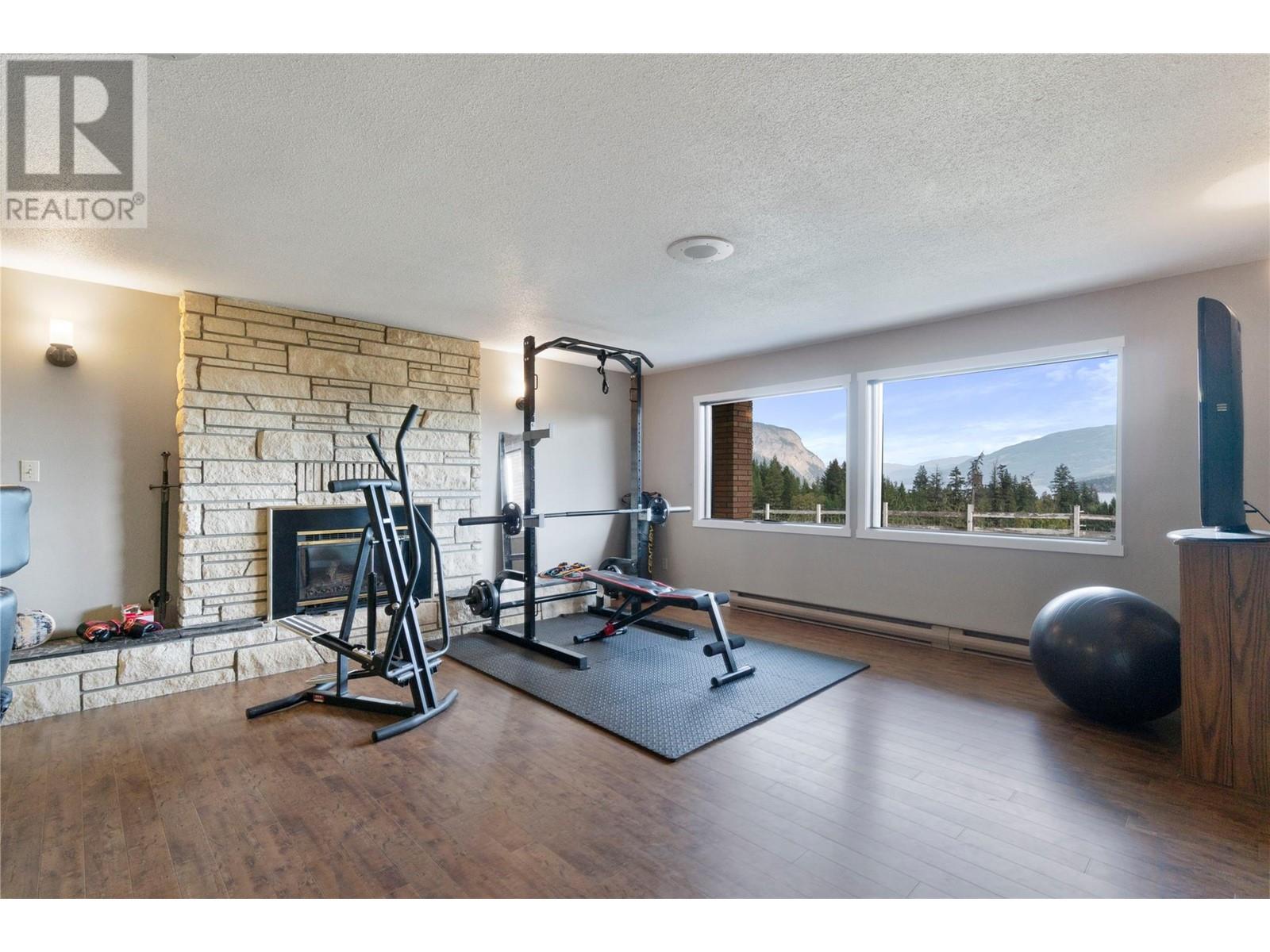 6441 40 Street, Salmon Arm, British Columbia  V1E 3A5 - Photo 43 - 10323414