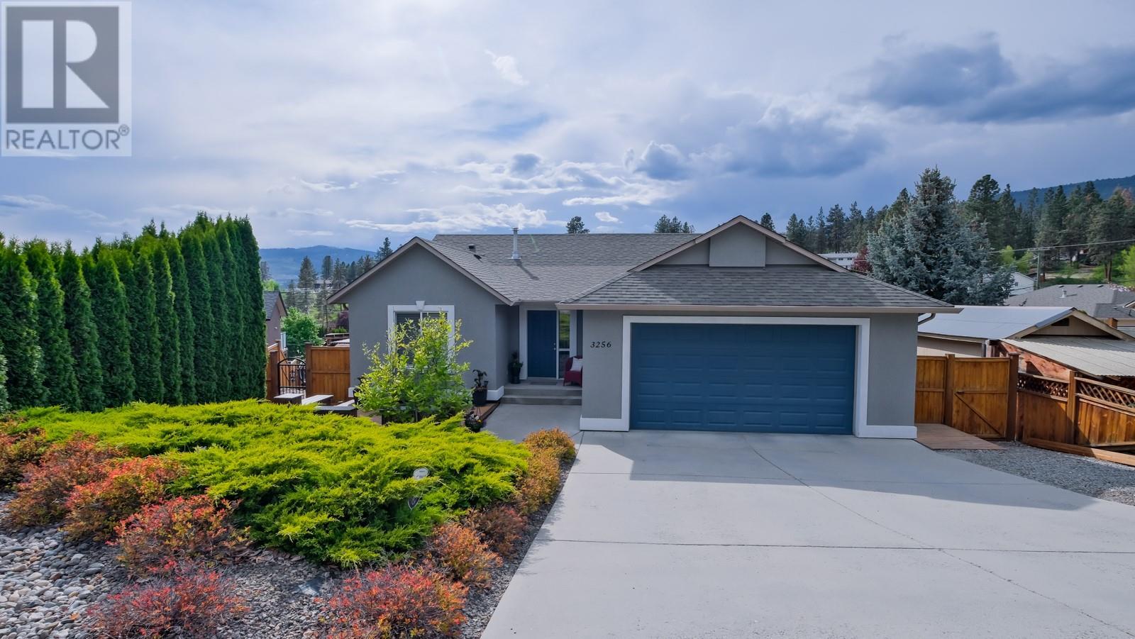 3256 Merlot Court, West Kelowna, British Columbia  V4T 2W7 - Photo 55 - 10323475