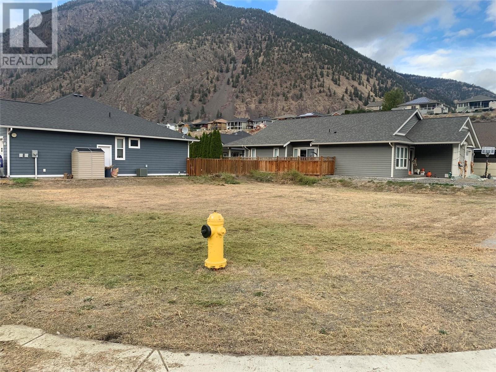 300 Forner Crescent Crescent, Keremeos, British Columbia  V0X 1N3 - Photo 2 - 10323465