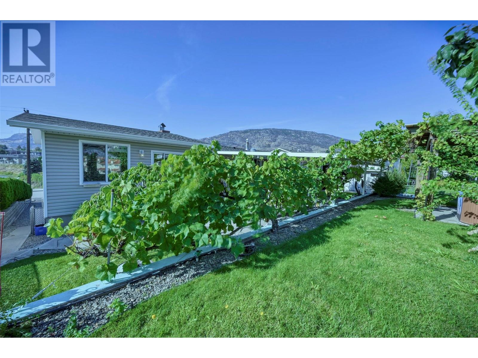 8906 Jubilee Drive, Osoyoos, British Columbia  V0H 1V2 - Photo 28 - 10323190