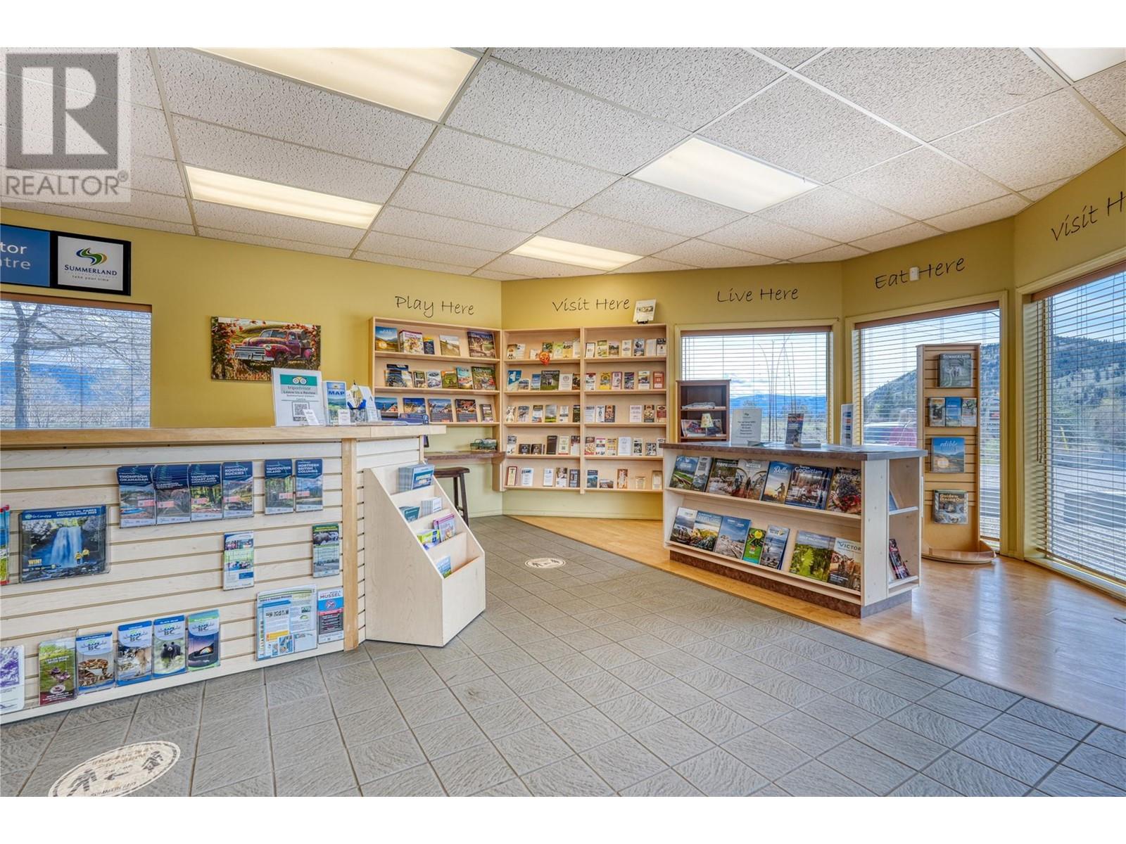 15600 Highway 97, Summerland, British Columbia  V0H 1Z0 - Photo 3 - 10323603