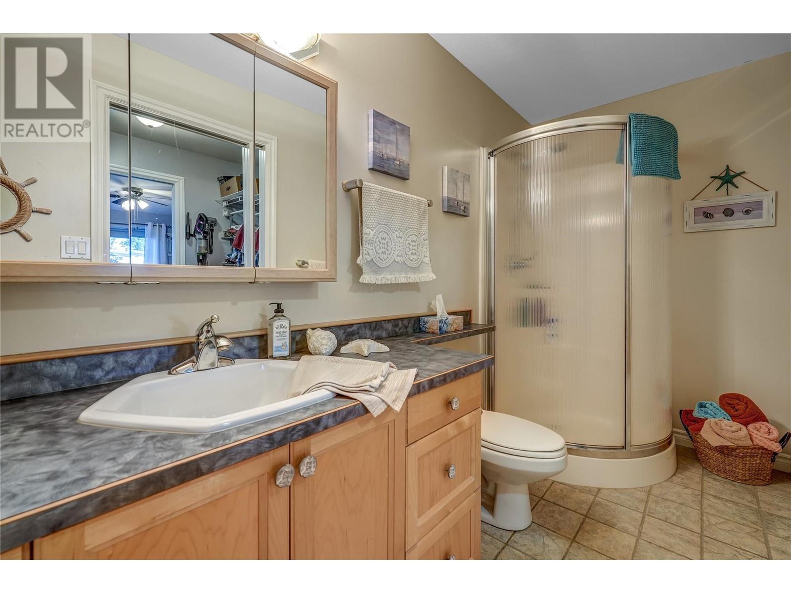 1049 Churchill Avenue Unit# 102, Penticton, British Columbia  V2A 9A7 - Photo 12 - 10323617