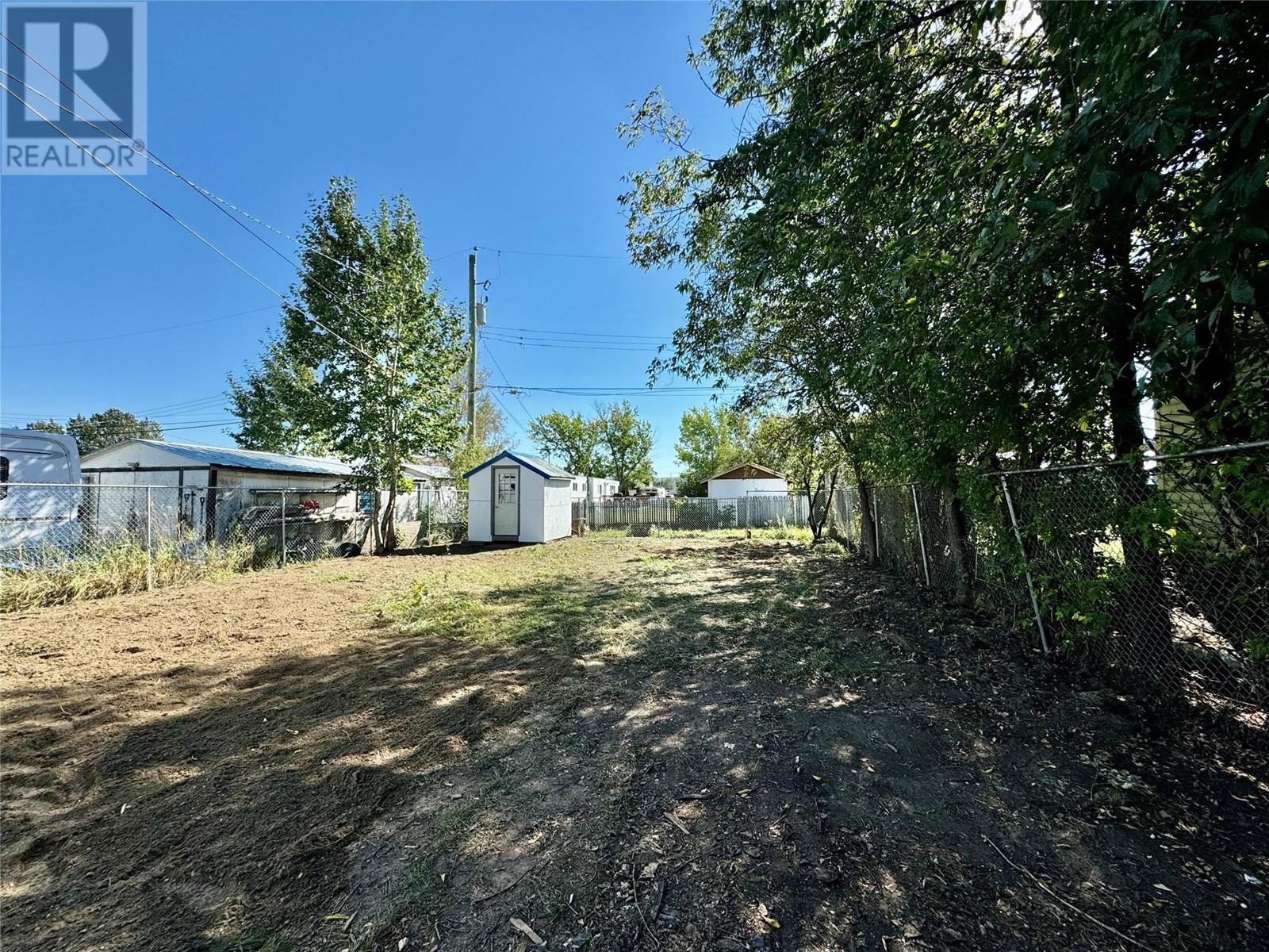 5013 52 Avenue, Pouce Coupe, British Columbia  V0C 2C0 - Photo 21 - 10323648