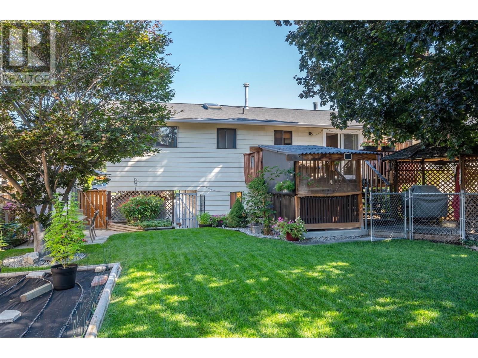 178 Beatty Court, Penticton, British Columbia  V2A 7E8 - Photo 41 - 10323647