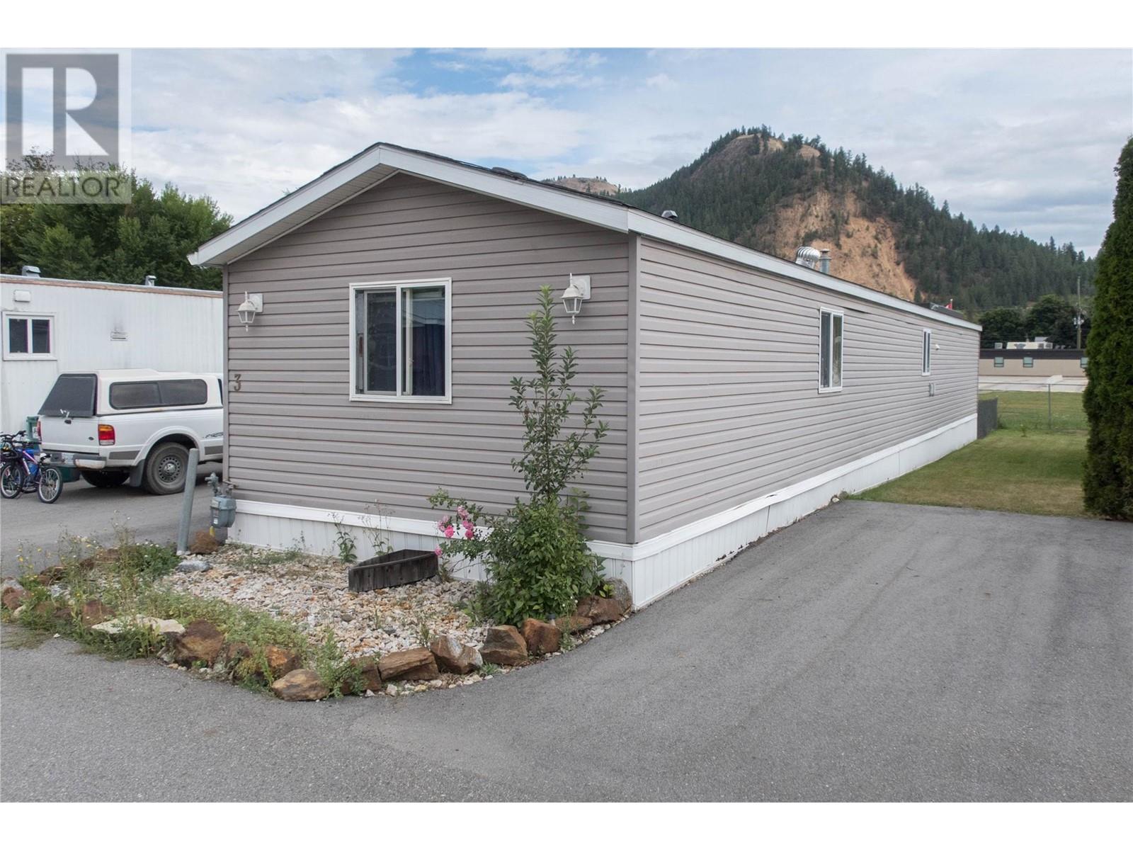 2313 Shuswap Avenue Unit# 3, Lumby, British Columbia  V0E 2G0 - Photo 17 - 10323716