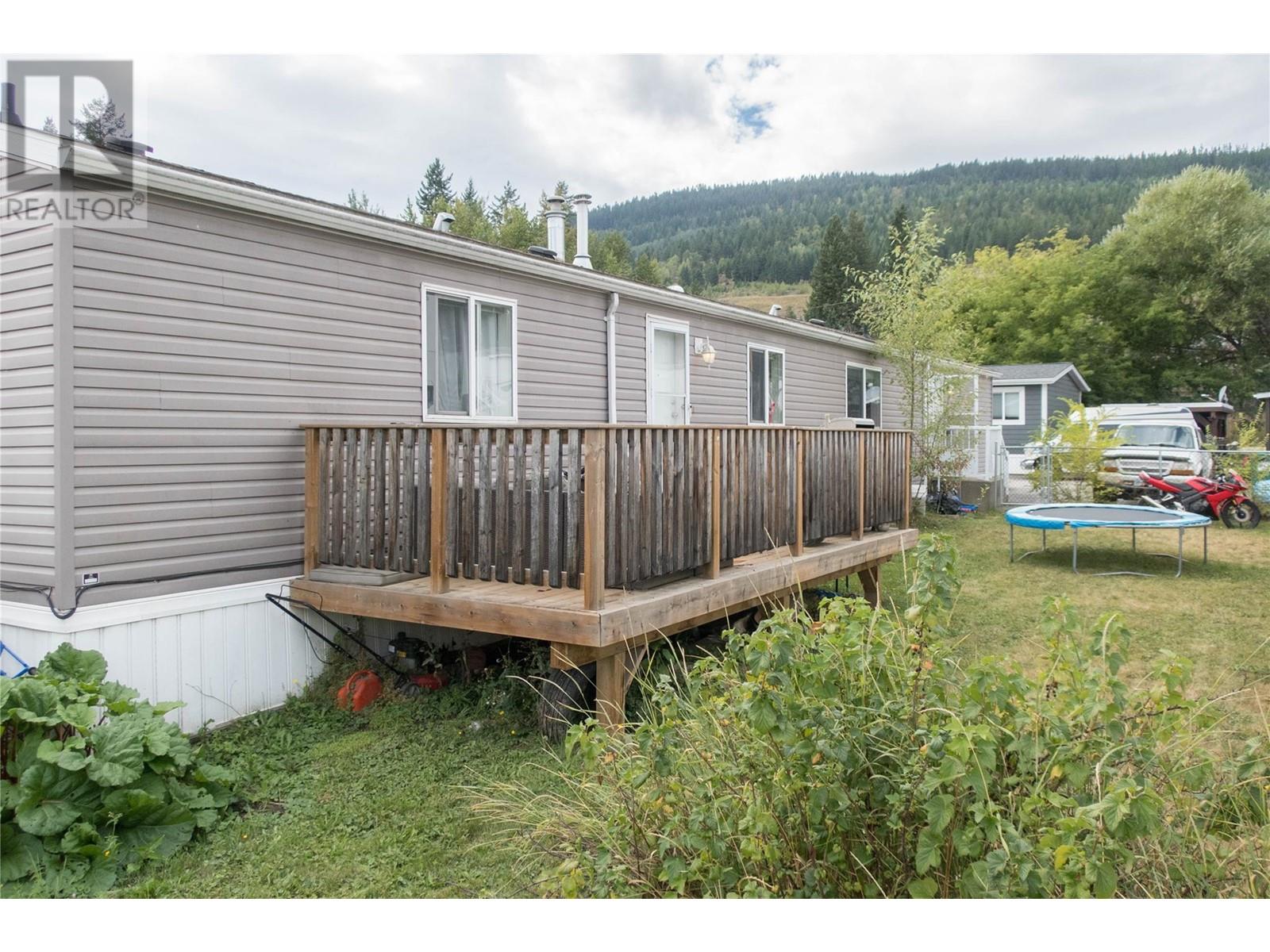 2313 Shuswap Avenue Unit# 3, Lumby, British Columbia  V0E 2G0 - Photo 19 - 10323716