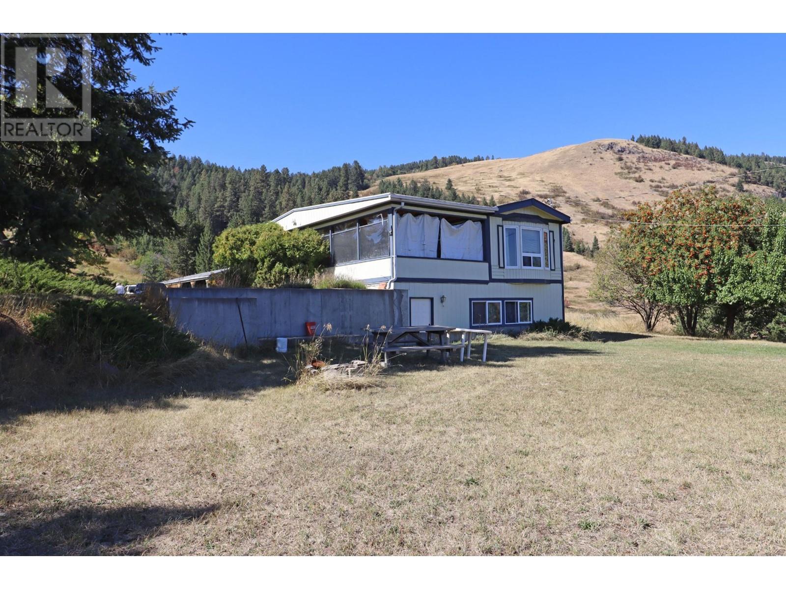 3775 Hardy Mountain Road, Grand Forks, British Columbia  V0H 1H2 - Photo 2 - 2479463