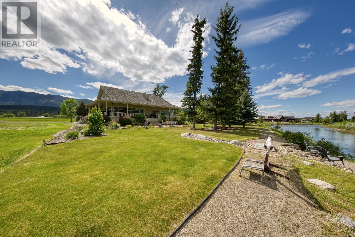 5090 Riverside Drive, Fairmont Hot Springs, British Columbia  V0B 1L1 - Photo 40 - 2479476