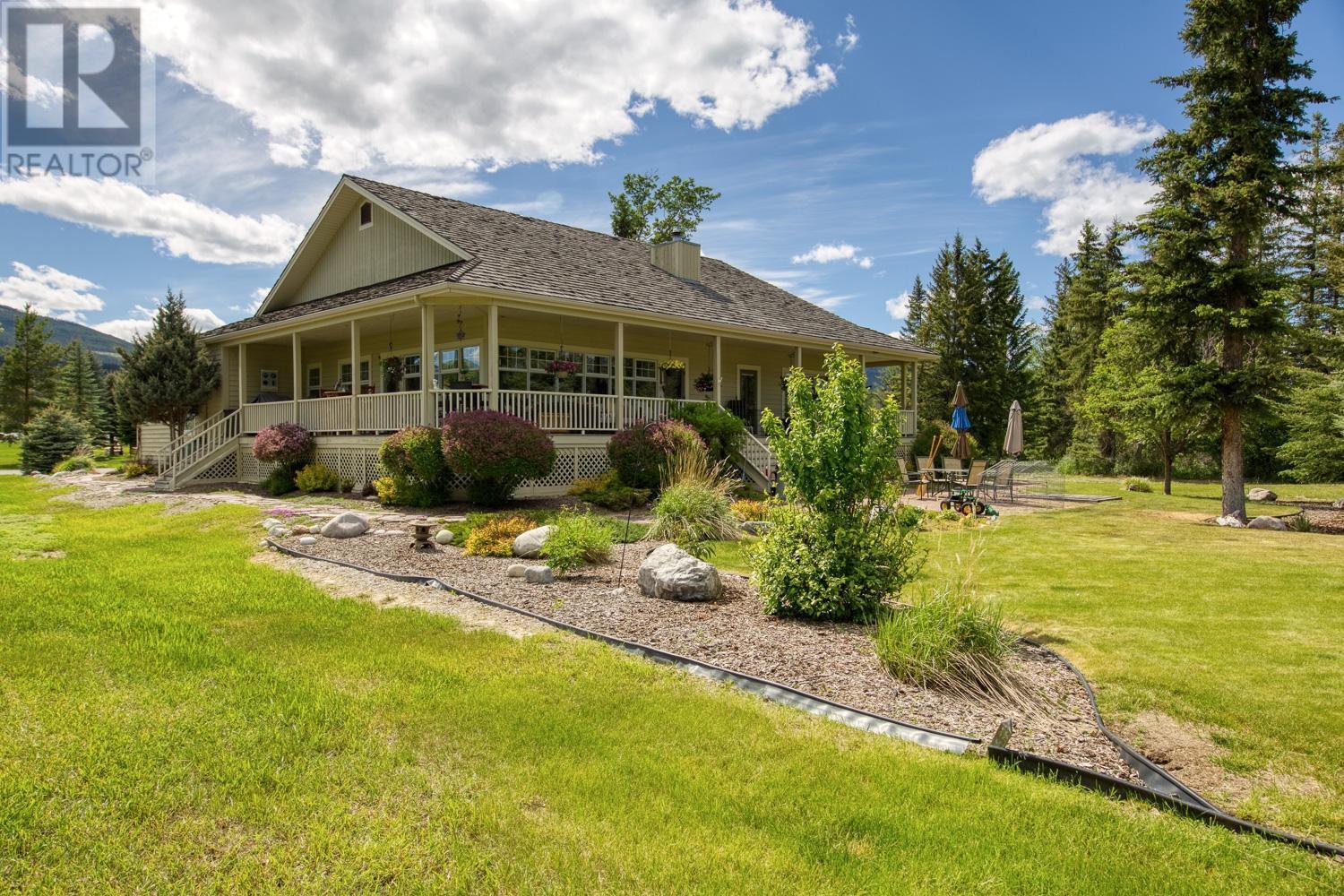 5090 Riverside Drive, Fairmont Hot Springs, British Columbia  V0B 1L1 - Photo 41 - 2479476