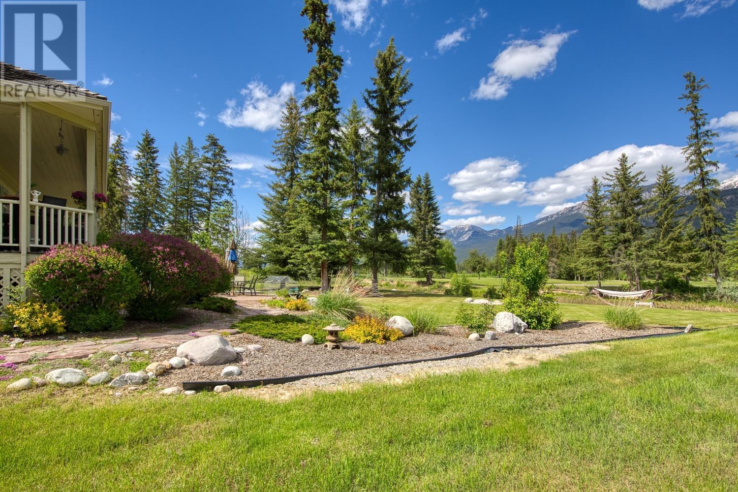 5090 Riverside Drive, Fairmont Hot Springs, British Columbia  V0B 1L1 - Photo 43 - 2479476