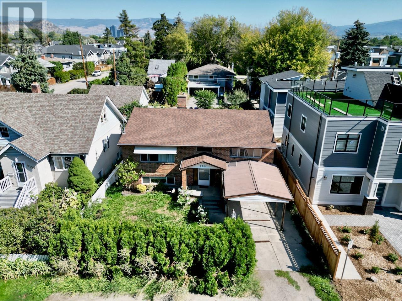 2161 Woodlawn Street, Kelowna, British Columbia  V1Y 2T1 - Photo 4 - 10323789