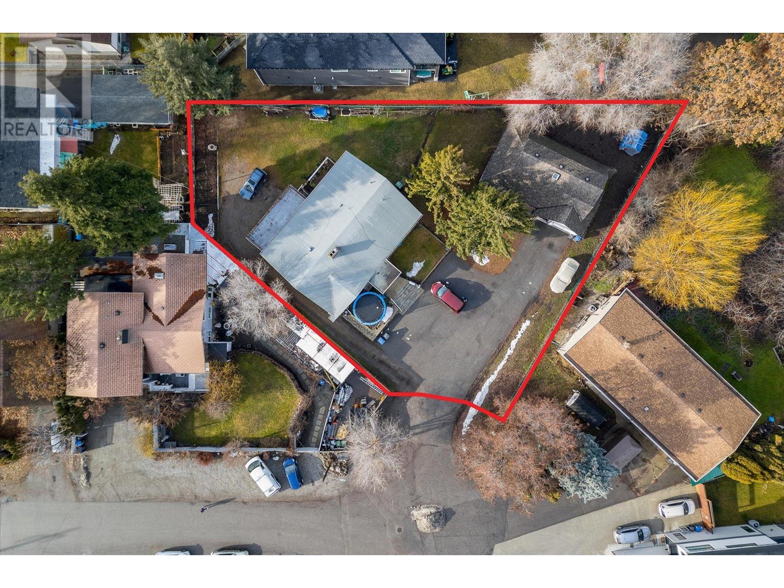 1402 / 1404 Inkar Road Lot# 1 & 2, Kelowna, British Columbia  V1Y 8H7 - Photo 1 - 10321955