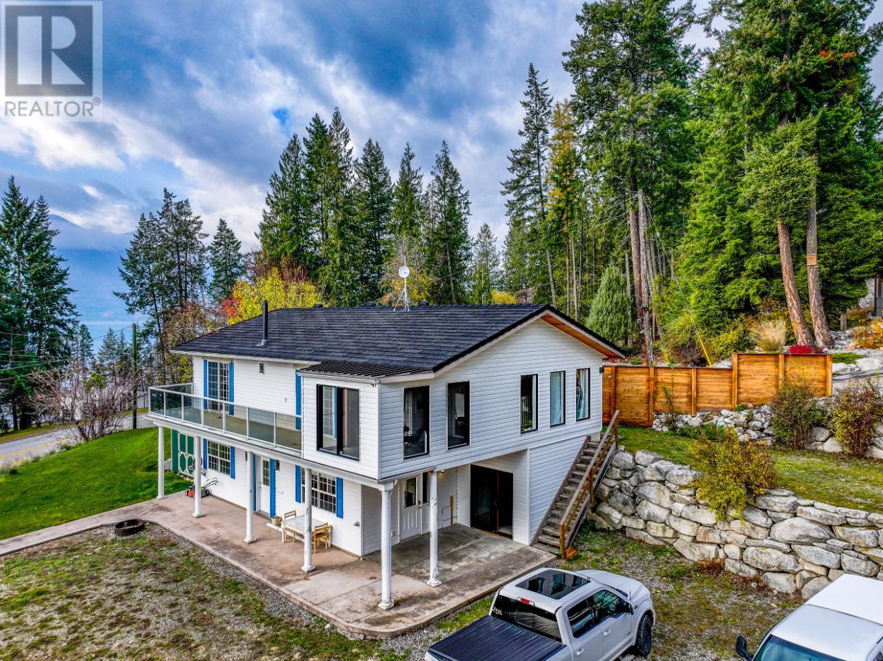 11086 3a Highway, Sanca, British Columbia  V0B 1G2 - Photo 1 - 2479525