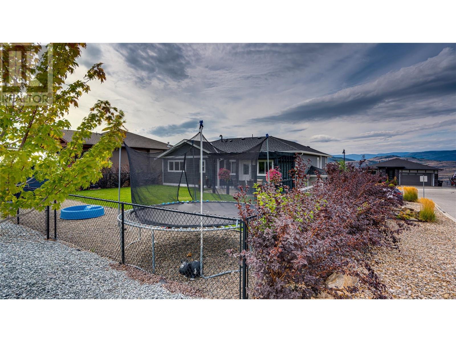 6681 Blackcomb Way, Vernon, British Columbia  V1B 0A3 - Photo 6 - 10323954