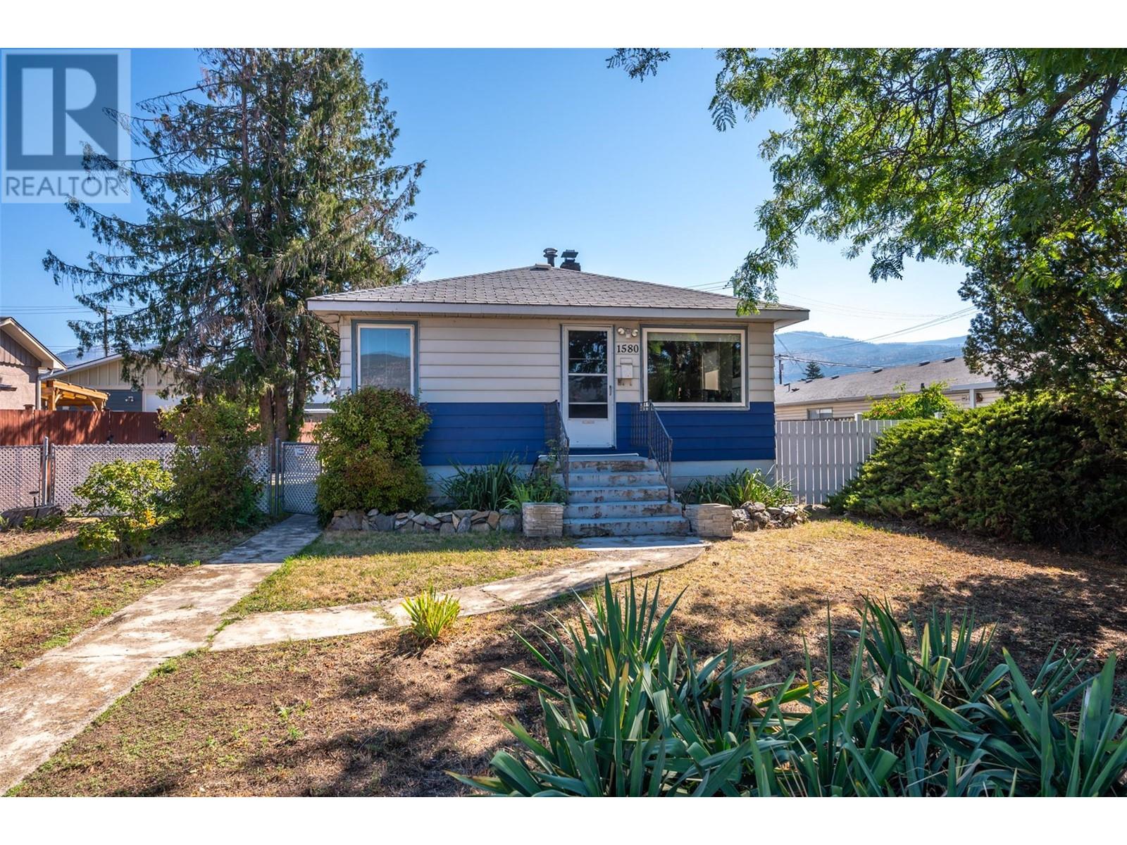 1580 Fairview Road, Penticton, British Columbia  V2A 6A3 - Photo 1 - 10323781