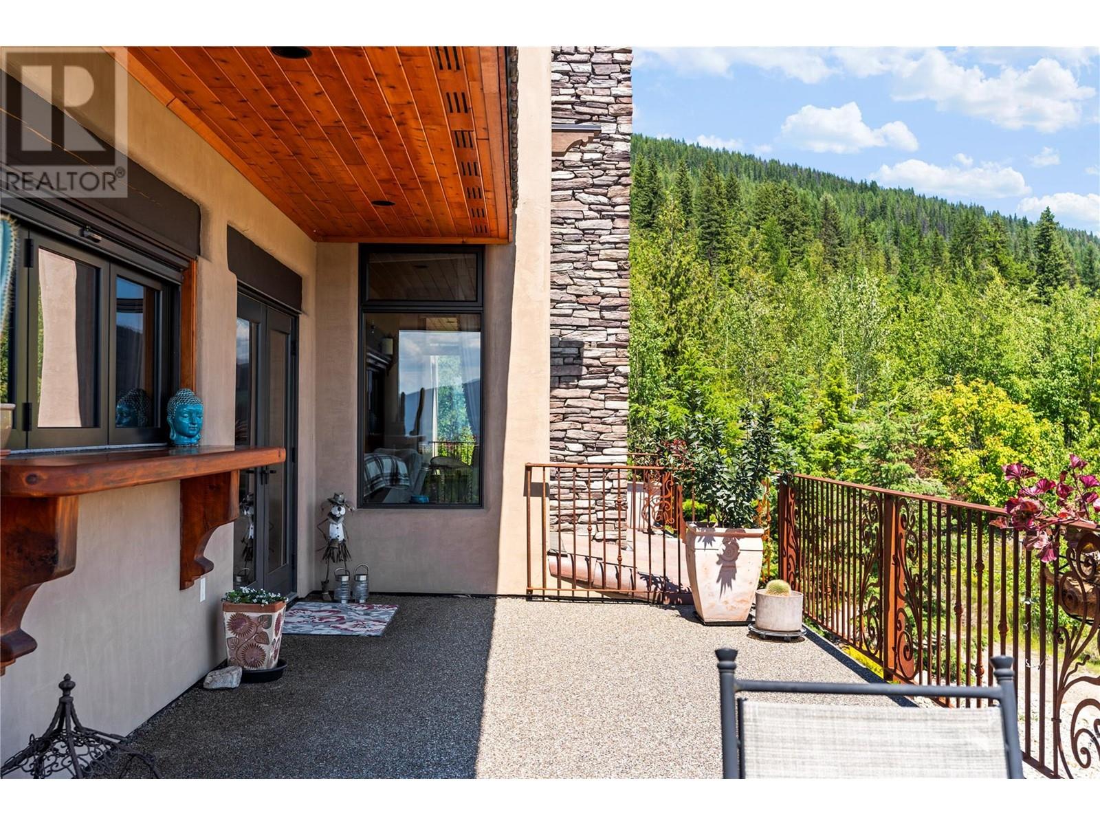 1309 Eagle Ridge Road, Lumby, British Columbia  V0E 2G4 - Photo 29 - 10324088