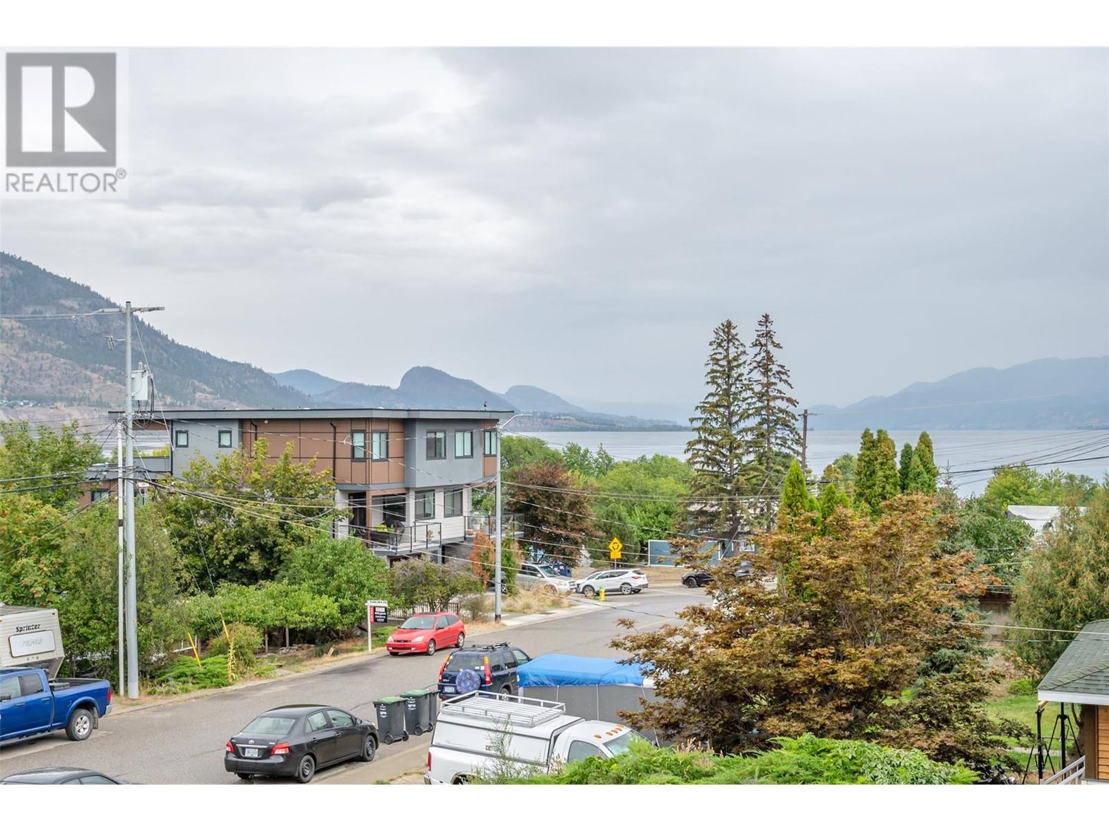 84 Van Horne Street Unit# 204, Penticton, British Columbia  V2A 4J8 - Photo 1 - 10324034