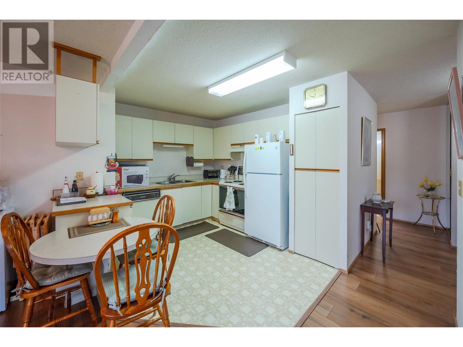 84 Van Horne Street Unit# 204, Penticton, British Columbia  V2A 4J8 - Photo 5 - 10324034