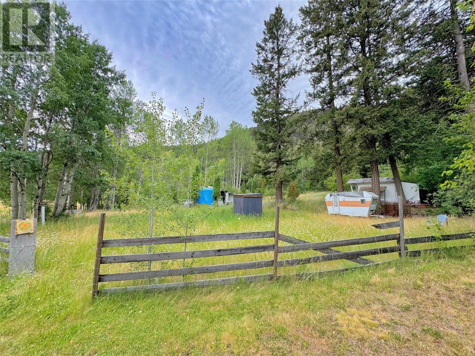 2162 Highway 5a, Princeton, British Columbia  V0X 1W0 - Photo 6 - 10324080