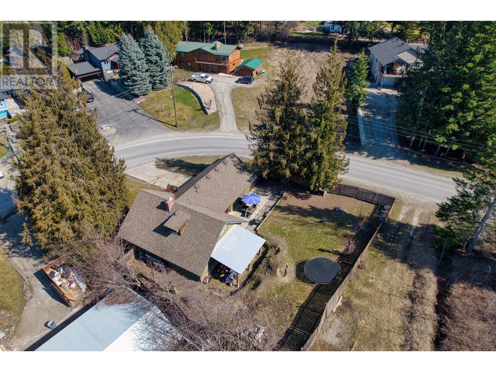 2909 Cedar Drive, Blind Bay, British Columbia  V0E 2W2 - Photo 46 - 10324152