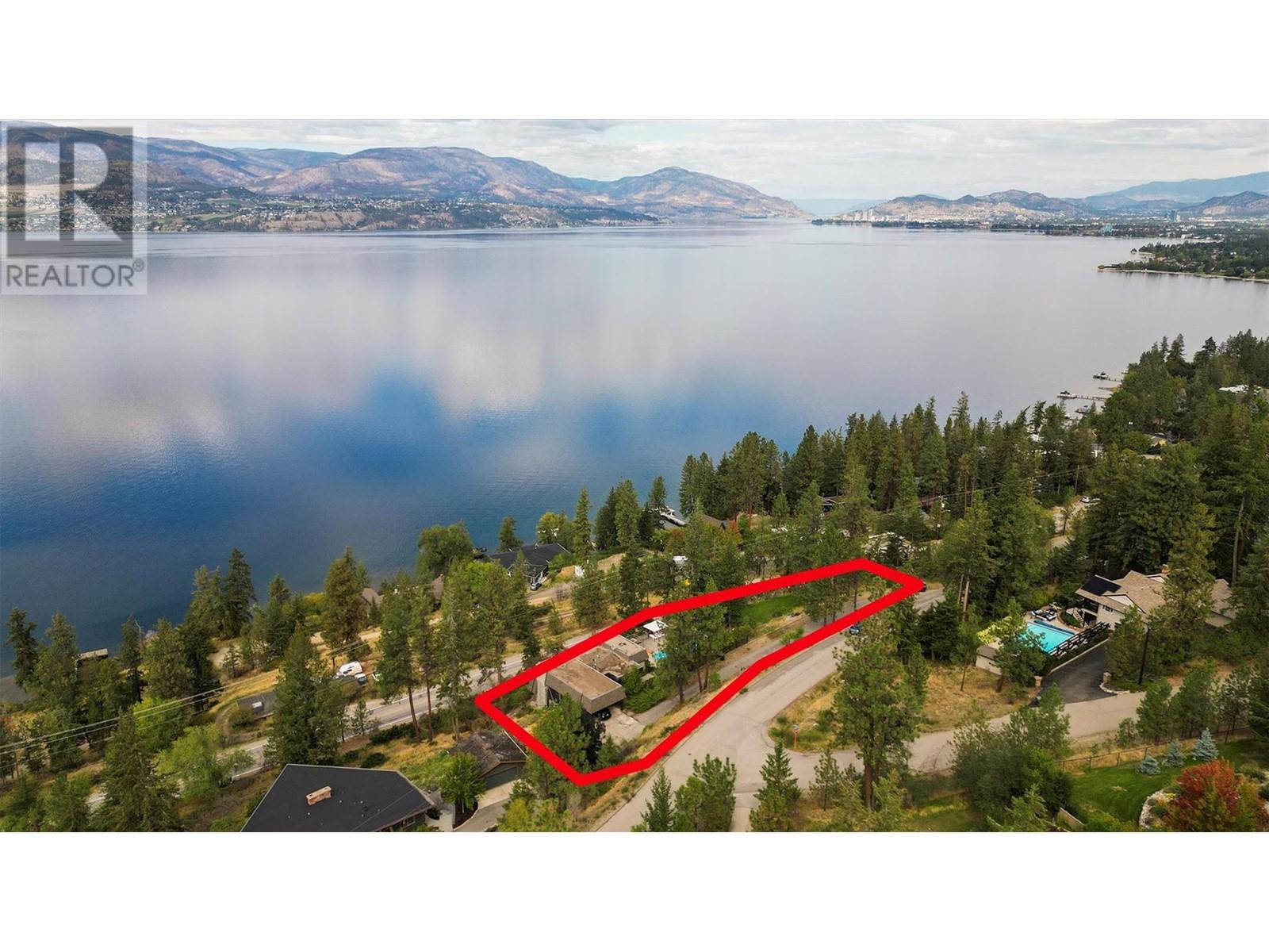 402 Viewcrest Road, Kelowna, British Columbia  V1W 4J8 - Photo 1 - 10324158