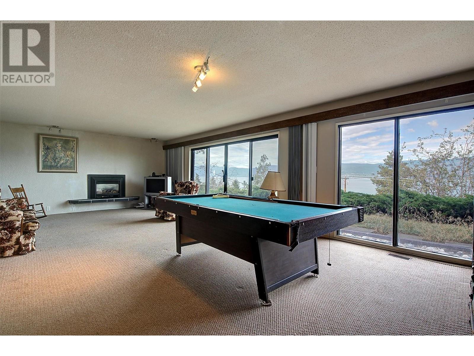 402 Viewcrest Road, Kelowna, British Columbia  V1W 4J8 - Photo 36 - 10324158