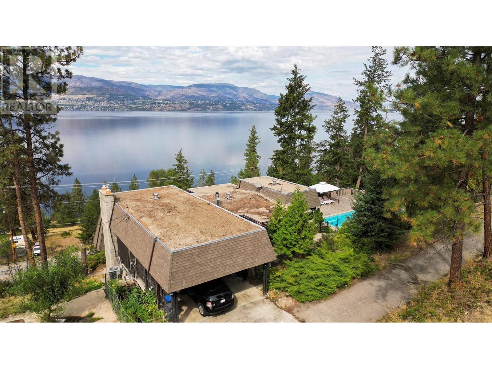 402 Viewcrest Road, Kelowna, British Columbia  V1W 4J8 - Photo 68 - 10324158