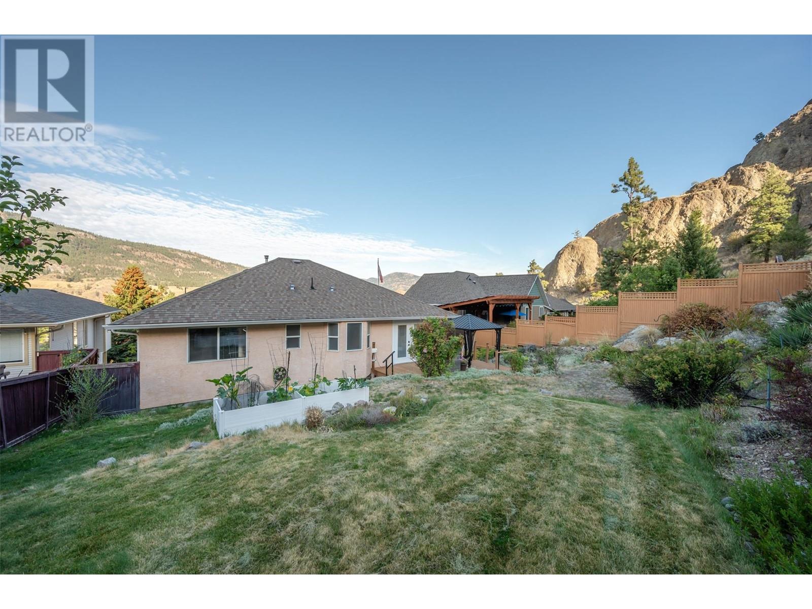 981 Peachcliff Drive, Okanagan Falls, British Columbia  V0H 1R1 - Photo 41 - 10324291