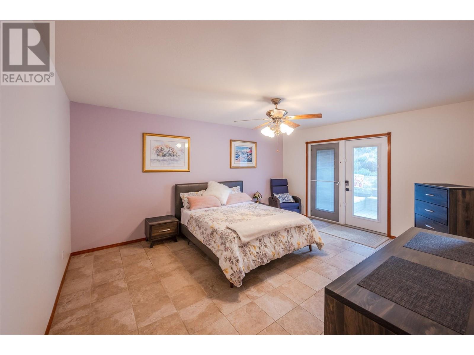 981 Peachcliff Drive, Okanagan Falls, British Columbia  V0H 1R1 - Photo 6 - 10324291