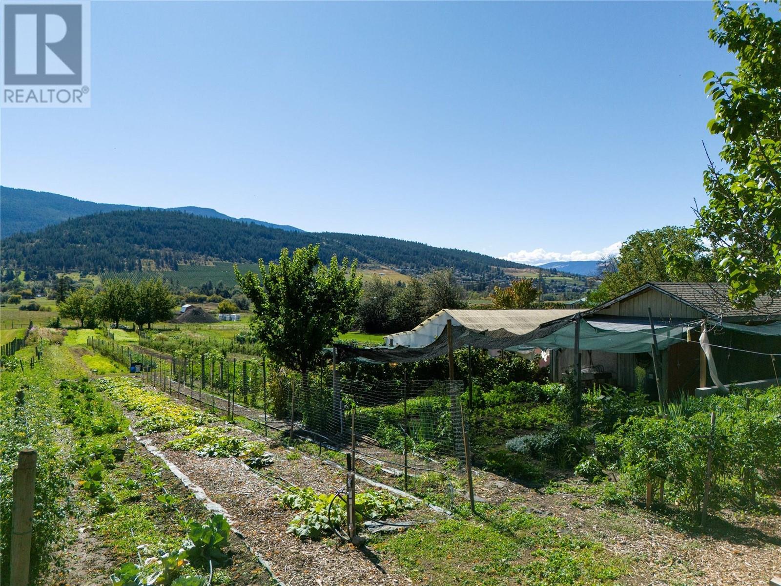 10108 Venables Drive, Coldstream, British Columbia  V1B 2J9 - Photo 29 - 10324245