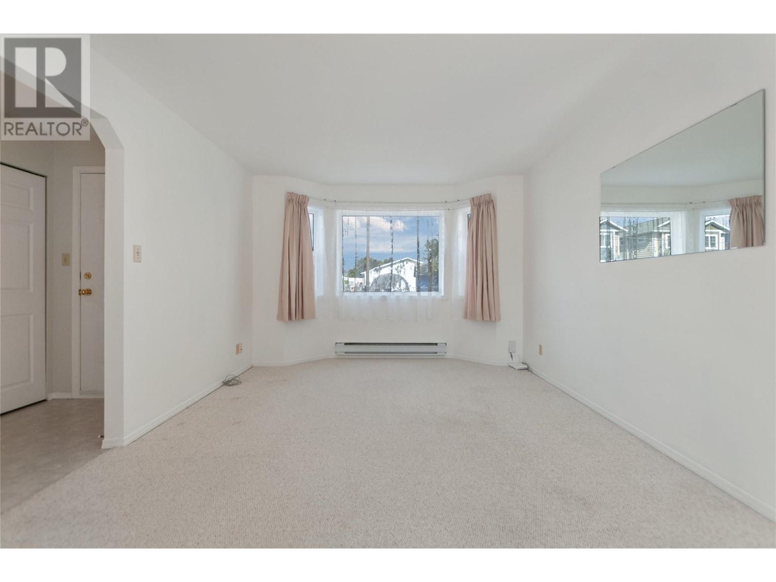 402 Rene Avenue Unit# 101, Penticton, British Columbia  V2A 7M2 - Photo 5 - 10324105