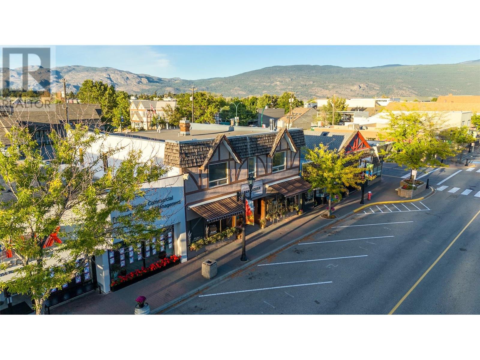 10110 Main Street, Summerland, British Columbia  V0H 1Z0 - Photo 7 - 10324478