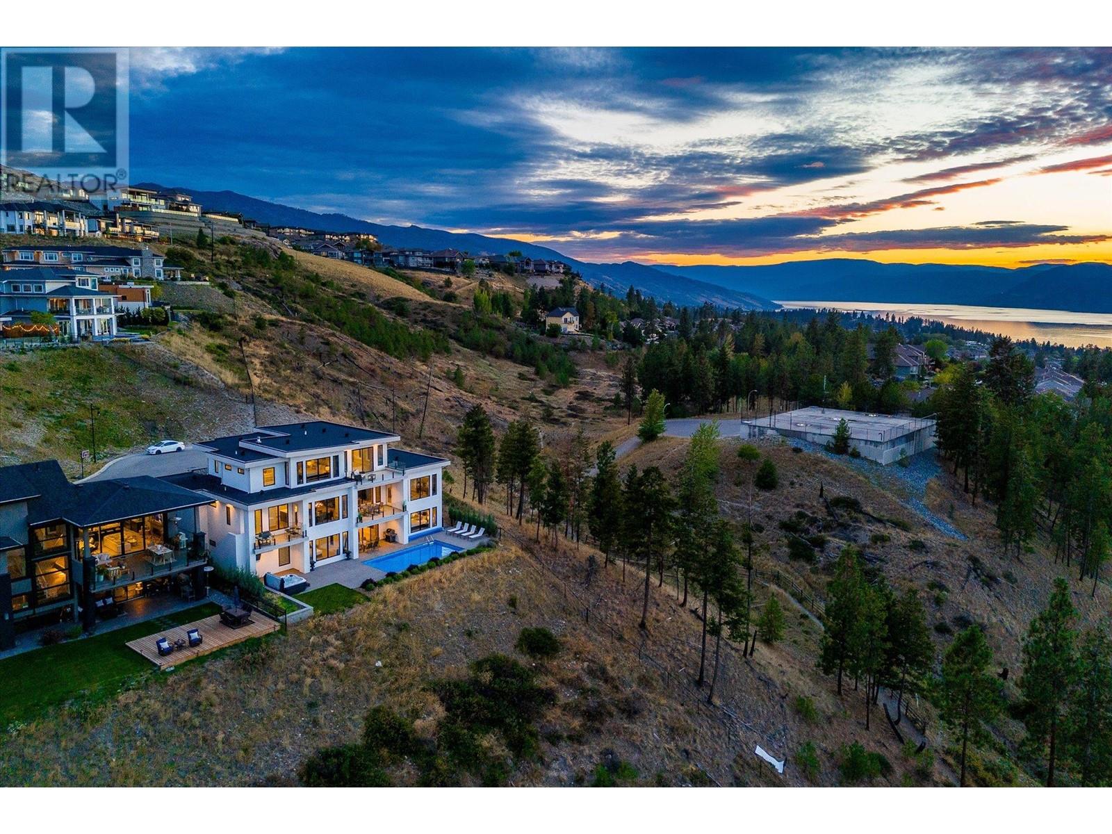 980 Ledgeview Court, Kelowna, British Columbia  V1W 5M6 - Photo 10 - 10324276