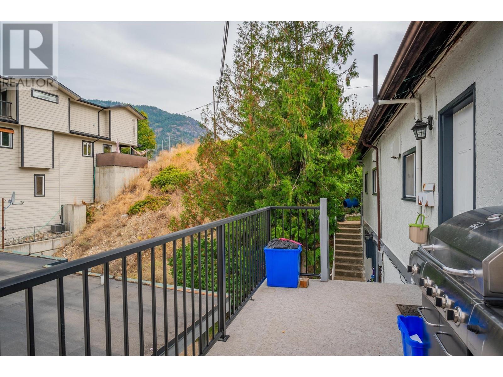 643 11th Avenue, Castlegar, British Columbia  V1N 1J7 - Photo 21 - 2479623