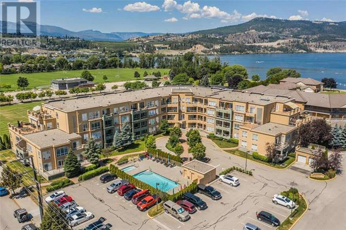 3550 Woodsdale Road Unit# 304, Lake Country, British Columbia  V4V 2P5 - Photo 2 - 10324659