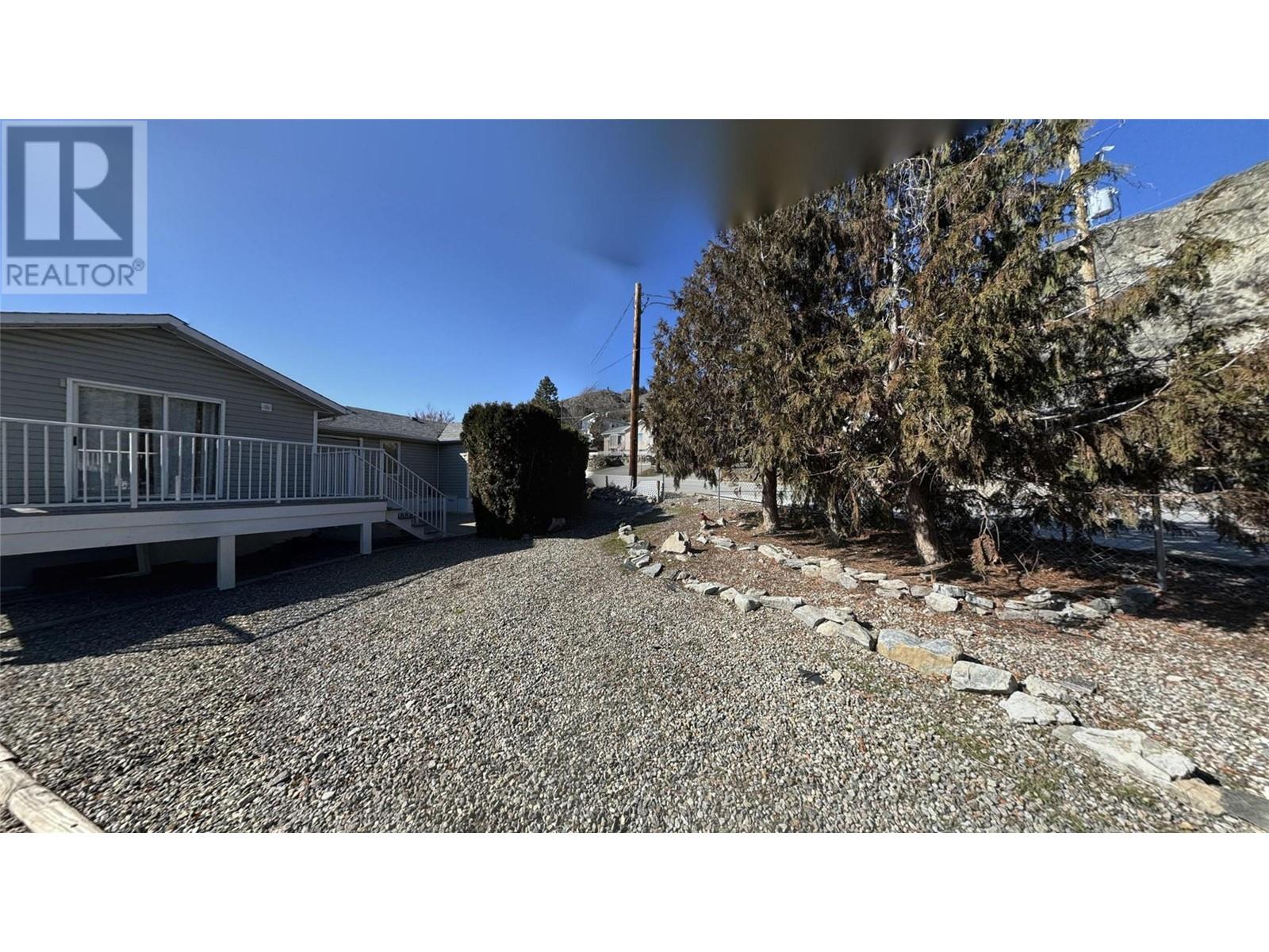 6489 Okanagan Street, Oliver, British Columbia  V0H 1T0 - Photo 21 - 10324617