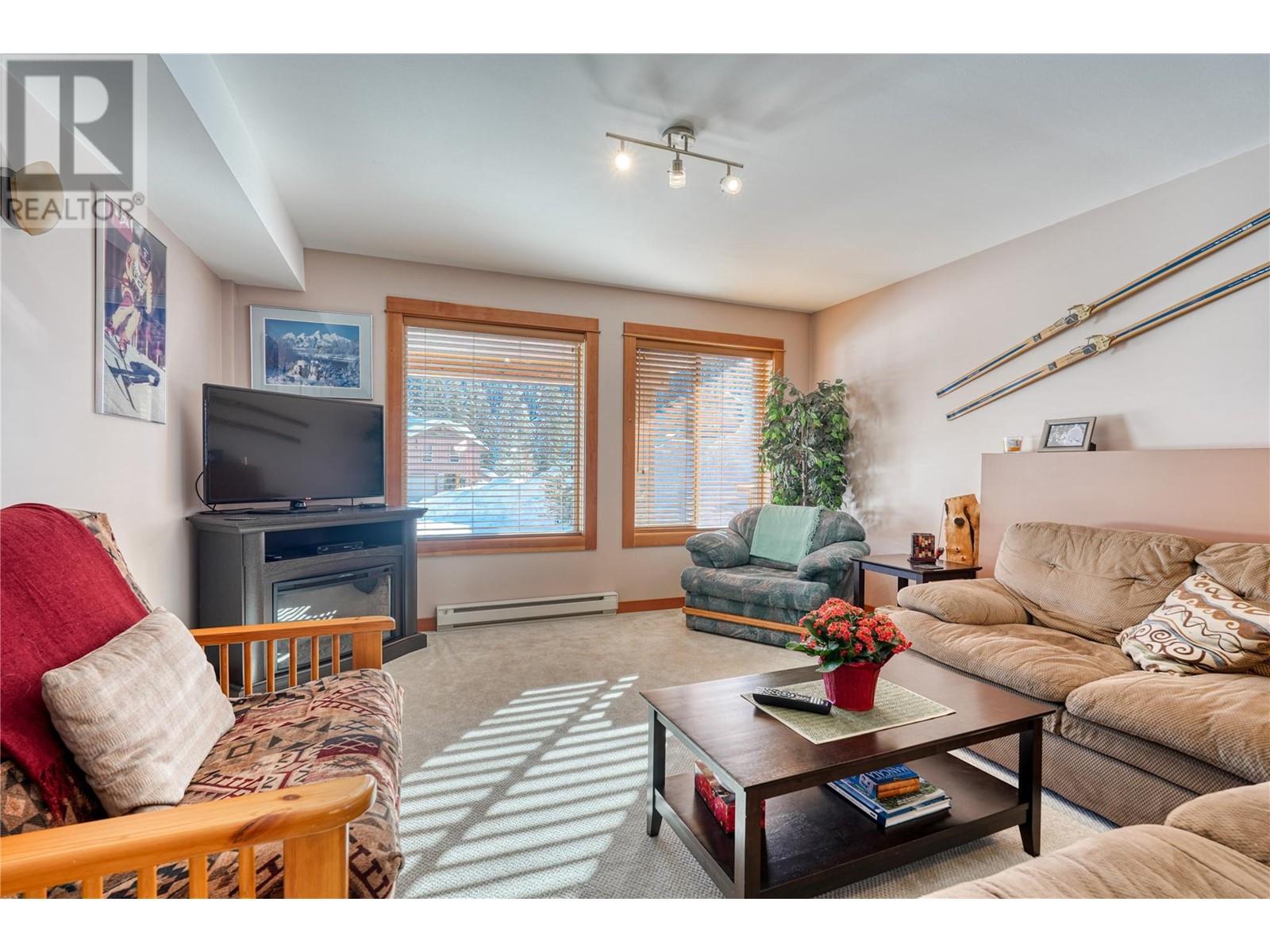 112 Creekview Road, Penticton, British Columbia  V2A 0E2 - Photo 41 - 10324710