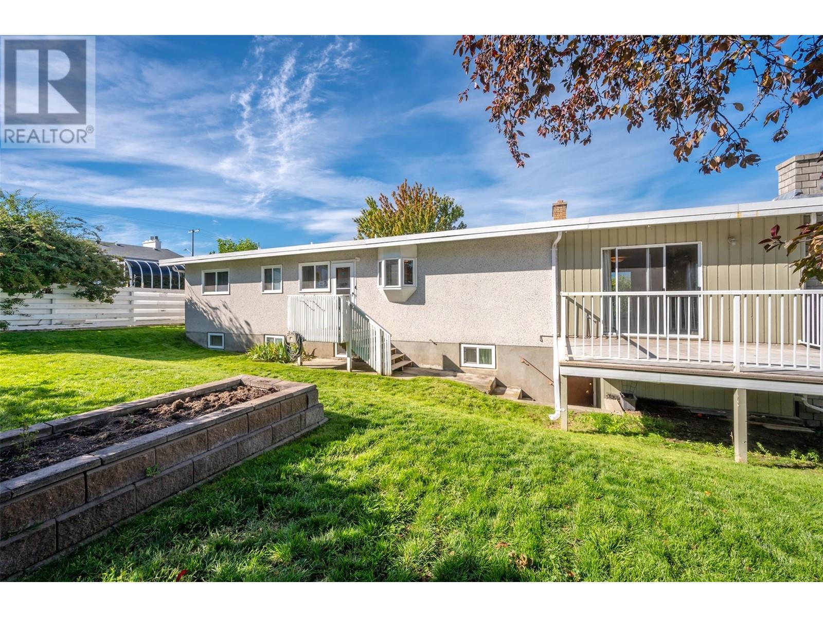 1448 Darmouth Street, Penticton, British Columbia  V2A 4B6 - Photo 47 - 10324741