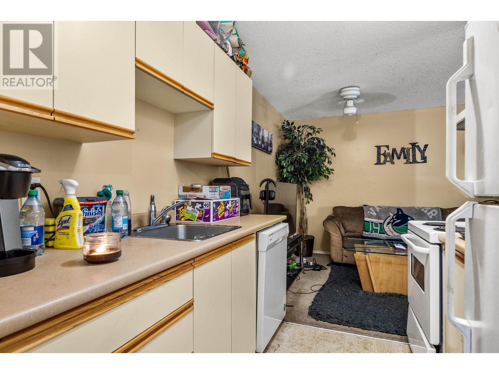 1760 Brunner Avenue Unit# 209, Kamloops, British Columbia  T6J 6L2 - Photo 6 - 181086