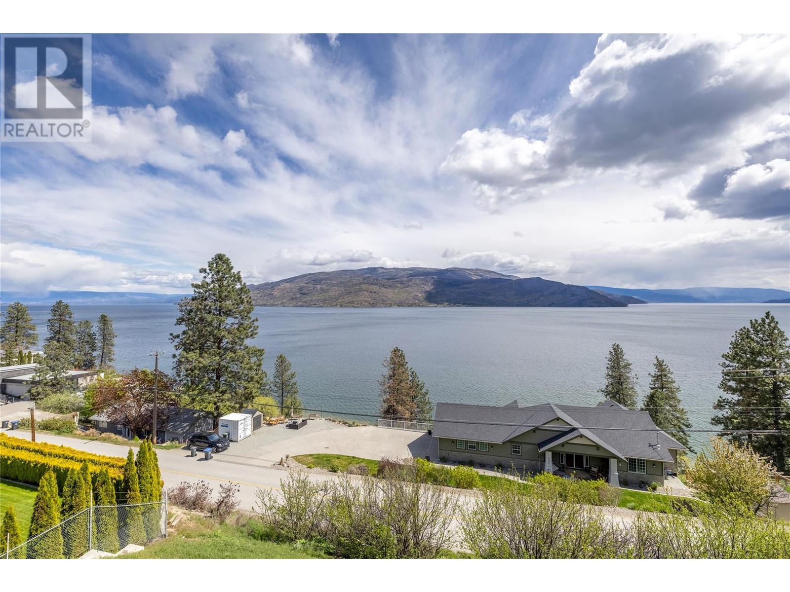 6372 Topham Place, Peachland, British Columbia  V0H 1X7 - Photo 28 - 10324898