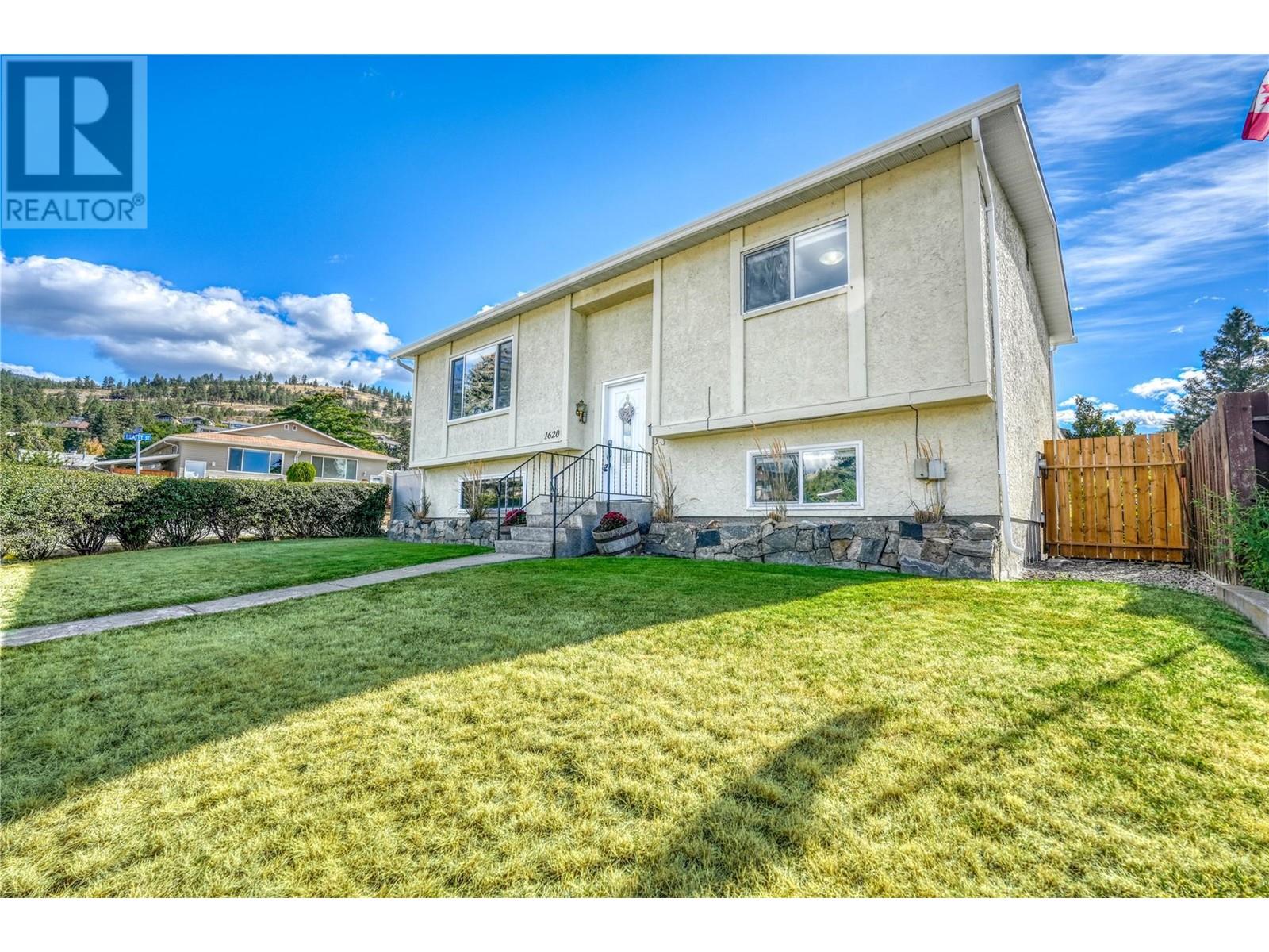 1620 Hatfield Avenue, Penticton, British Columbia  V2A 6L9 - Photo 44 - 10324940