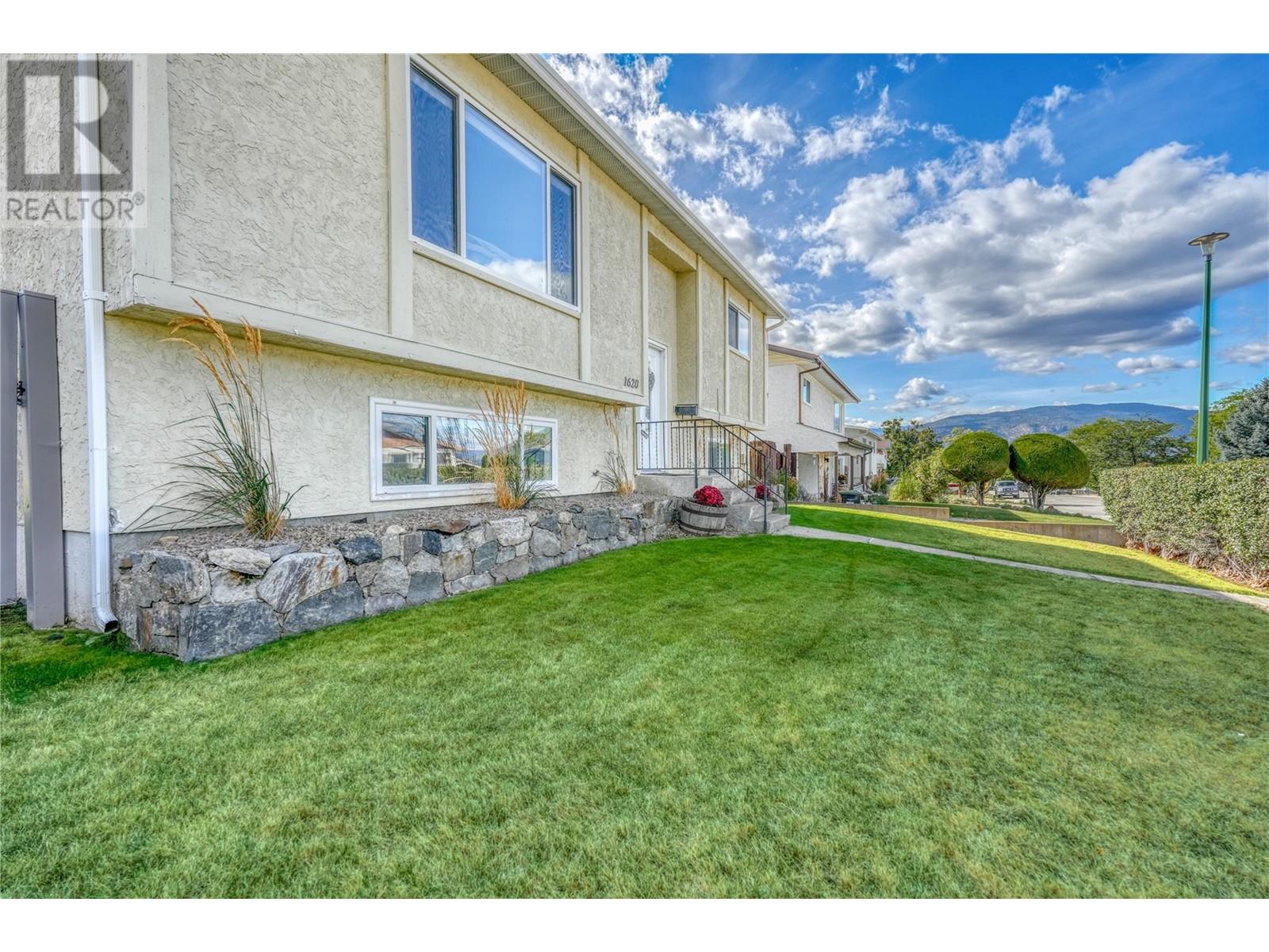 1620 Hatfield Avenue, Penticton, British Columbia  V2A 6L9 - Photo 45 - 10324940