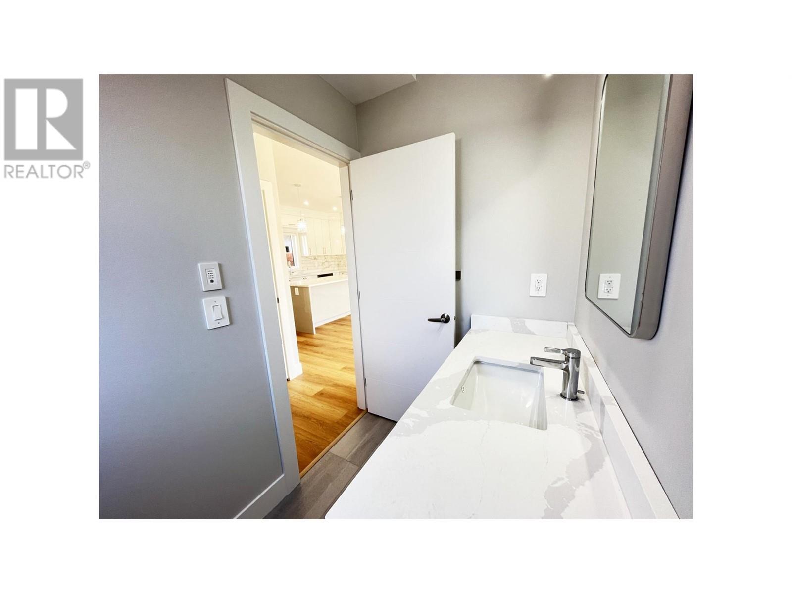 125 Calgary Avenue Unit# 101, Penticton, British Columbia  V2A 2T7 - Photo 20 - 10324932