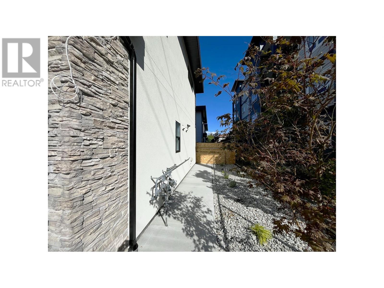 125 Calgary Avenue Unit# 101, Penticton, British Columbia  V2A 2T7 - Photo 46 - 10324932