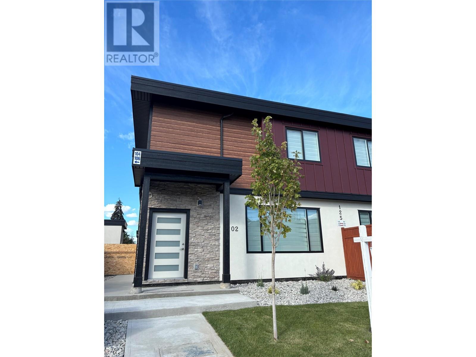 125 Calgary Avenue Unit# 102, Penticton, British Columbia  V2A 2T7 - Photo 2 - 10324802