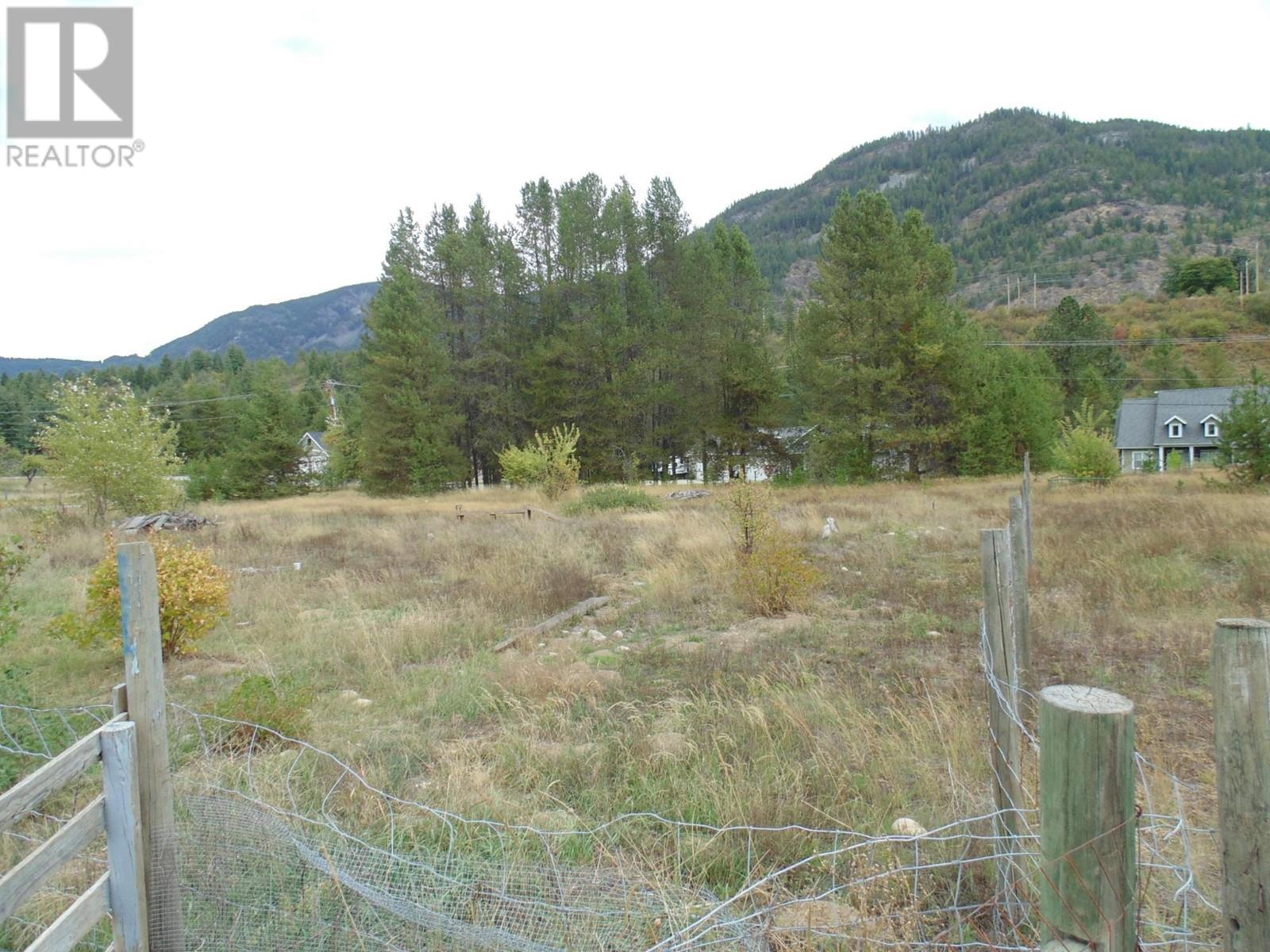 Lot 3 Waterloo Road, Castlegar, British Columbia  V1N 4K8 - Photo 4 - 2479756