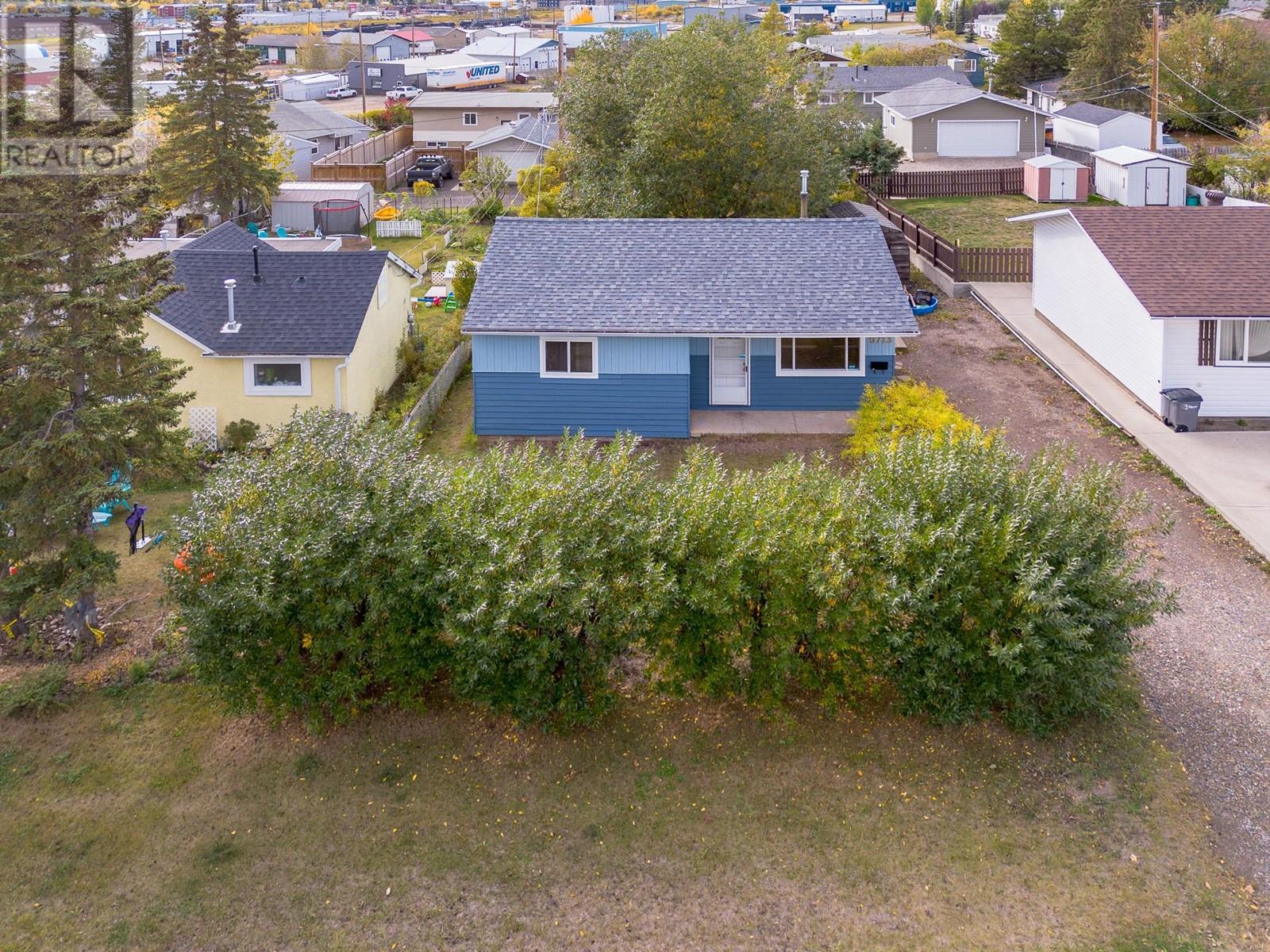 9713 9 Street, Dawson Creek, British Columbia  V1G 3S5 - Photo 1 - 10325176