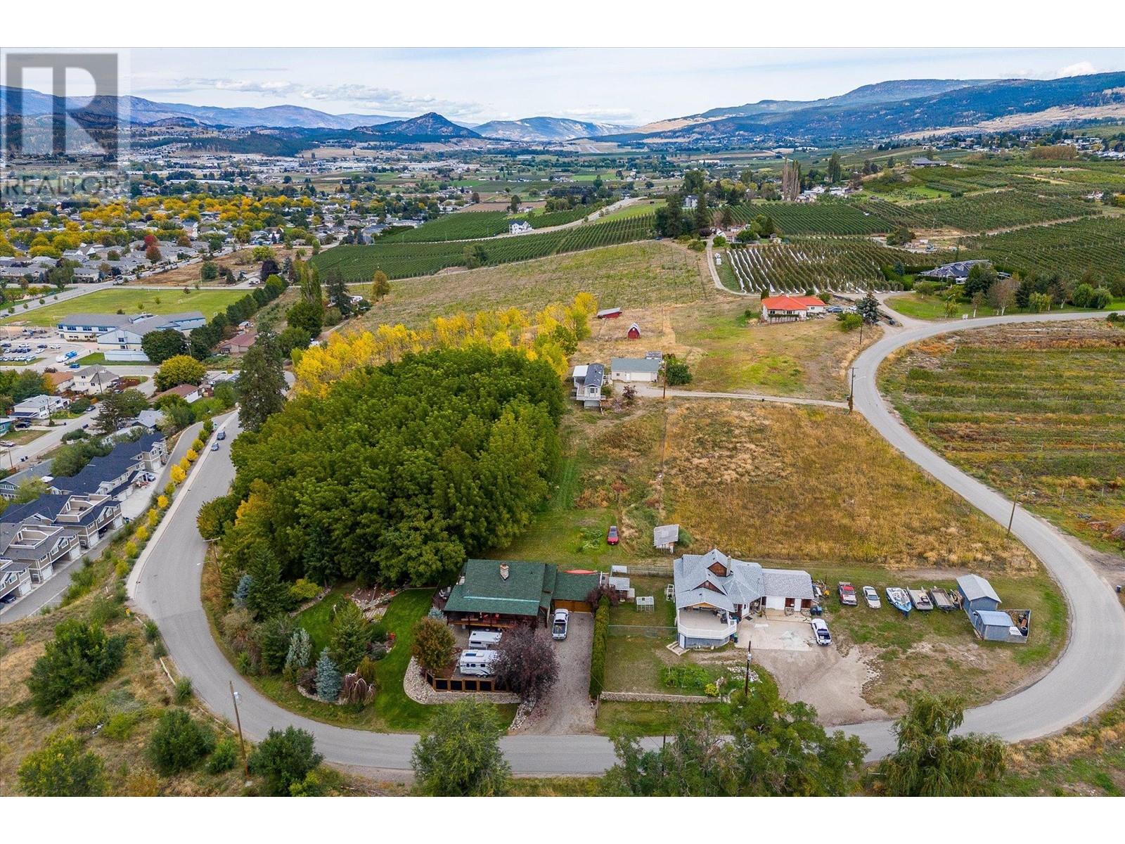 848 Webster Road, Kelowna, British Columbia  V1P 1C2 - Photo 6 - 10325190