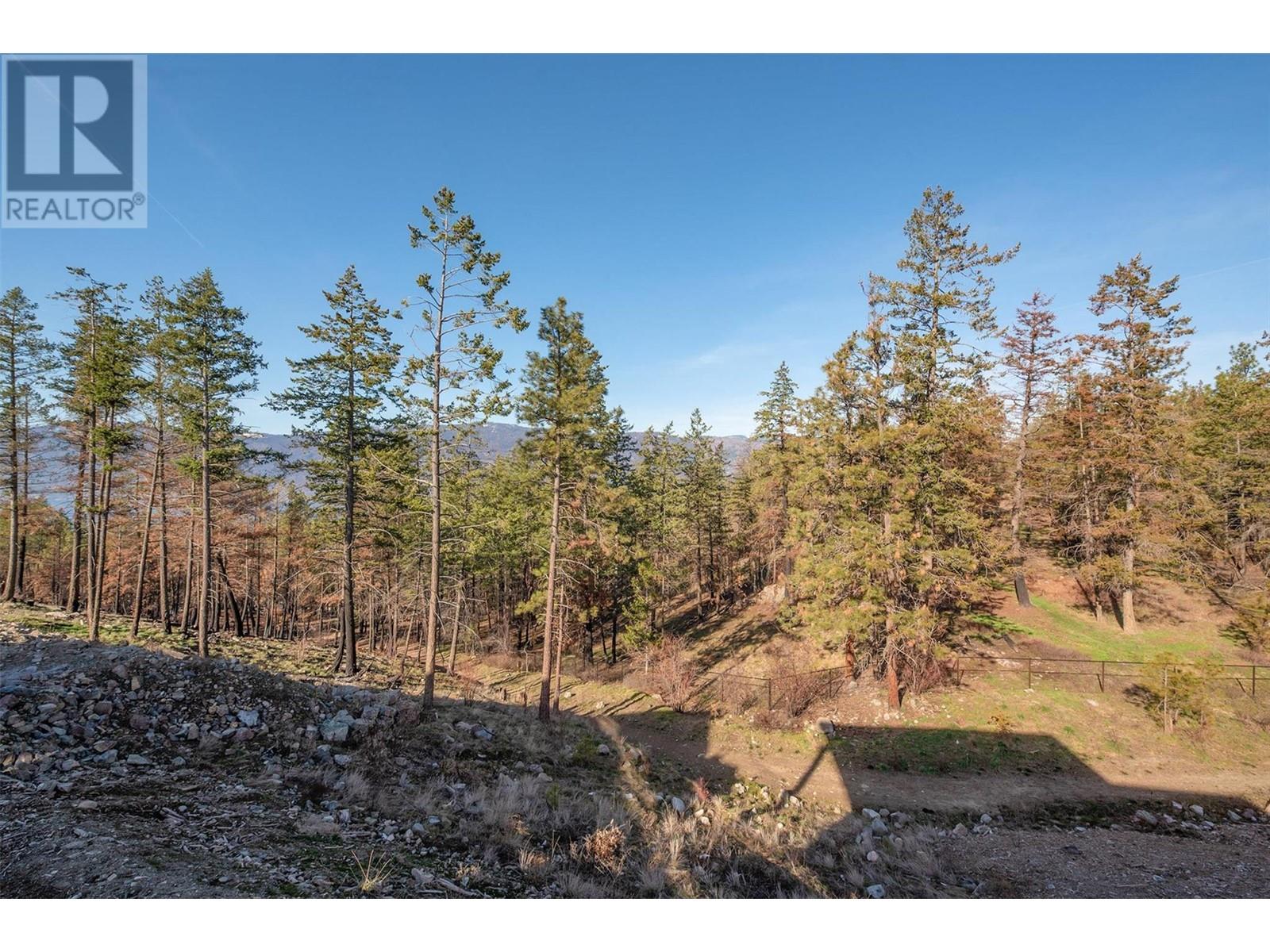 10198 Beacon Hill Drive, Lake Country, British Columbia  V4V 0A9 - Photo 40 - 10324871